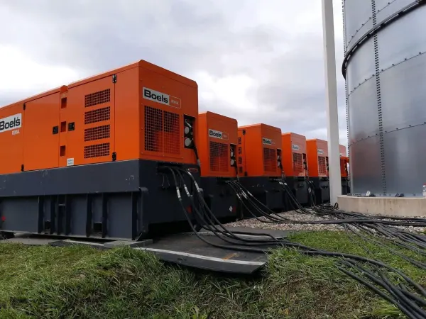 Orange generators from Boels